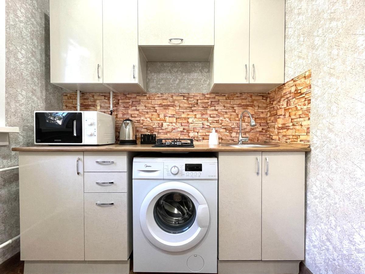 Абая 68 Квартира В Центре, 4 Спальных Места Petropavl Exteriör bild