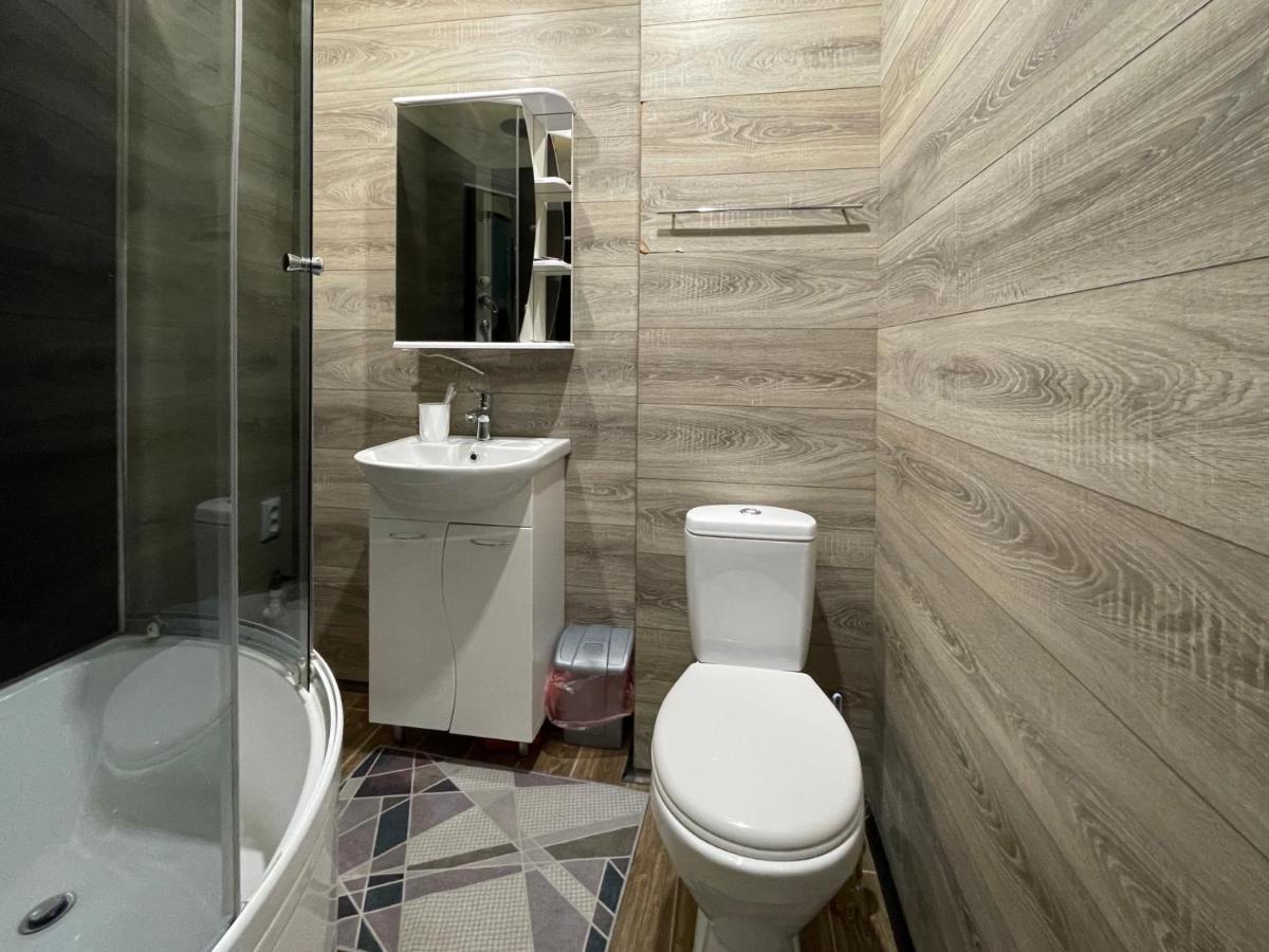 Абая 68 Квартира В Центре, 4 Спальных Места Petropavl Exteriör bild