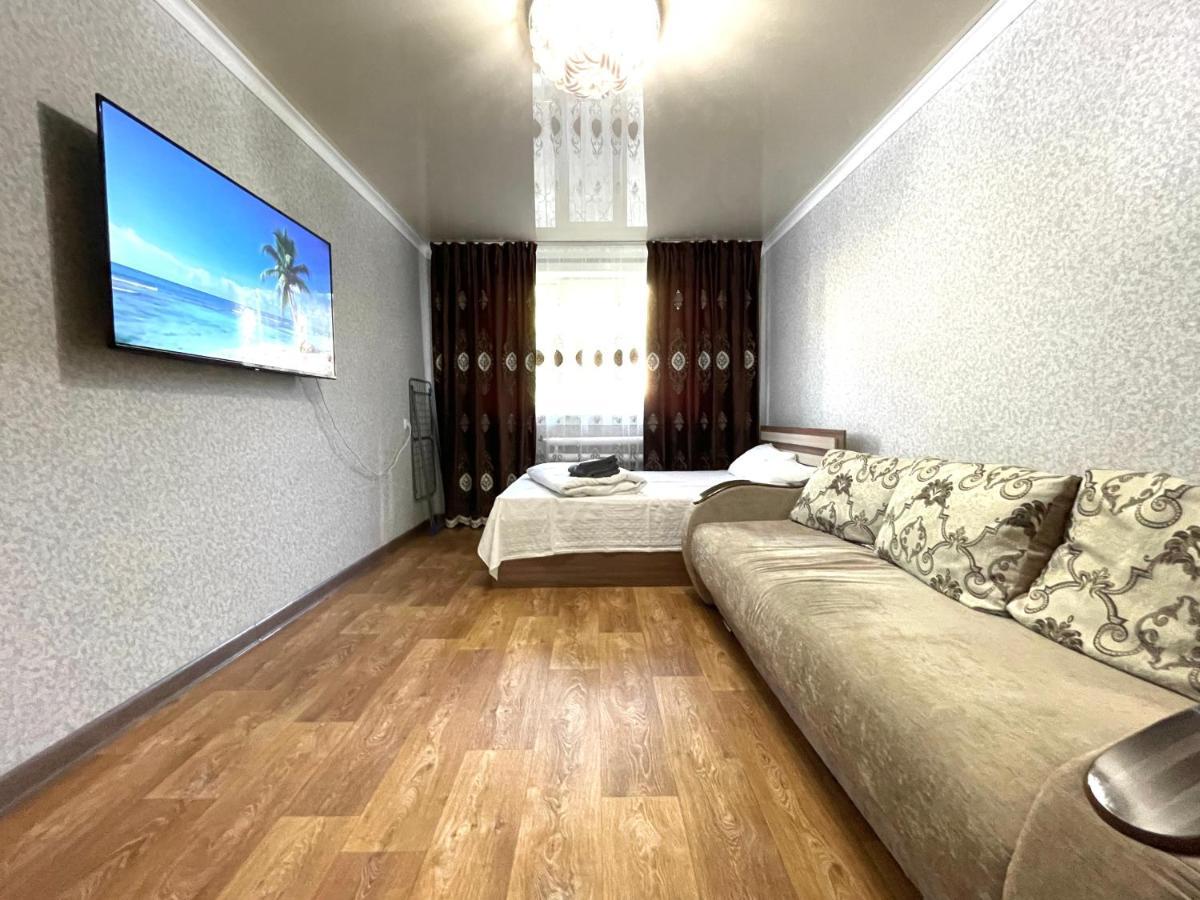 Абая 68 Квартира В Центре, 4 Спальных Места Petropavl Exteriör bild